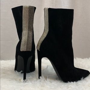 Steve Madden booties